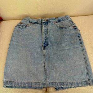 Women’s Denim Skirt